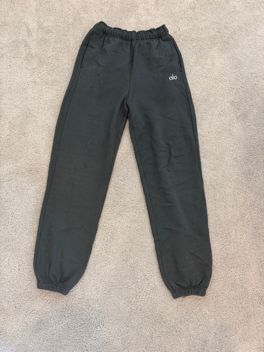 Green Alo Sweatpants